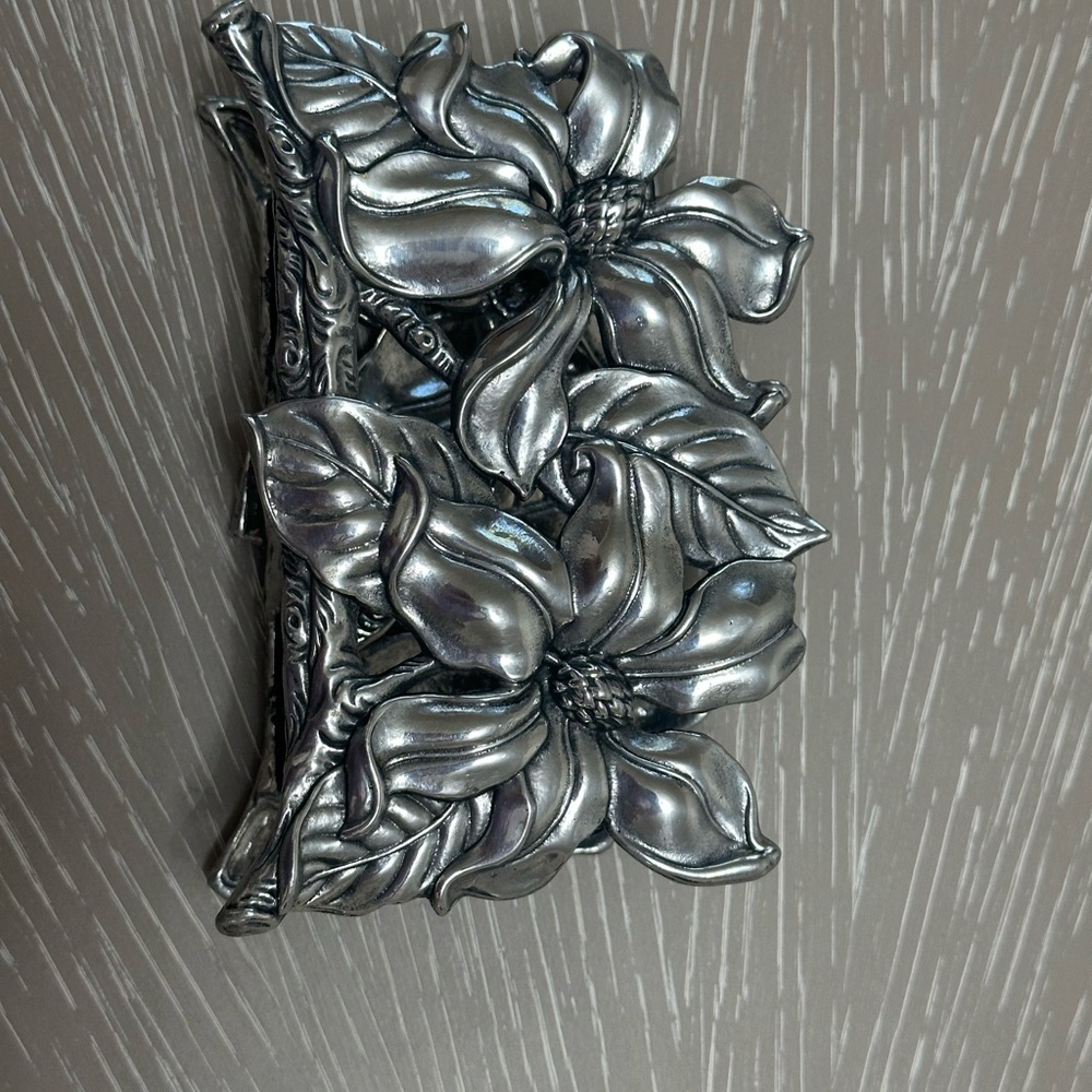 Silver Floral Hair Clip